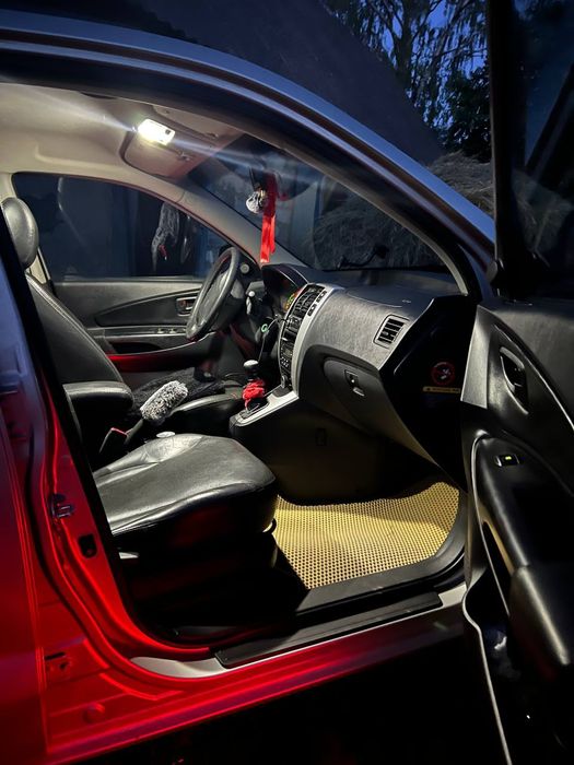 Кросовер Hyundai Tucson 2008
