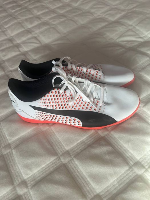 Футзалки Puma .Стан нових.