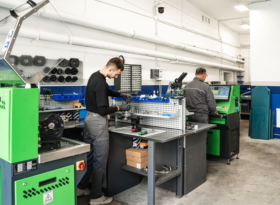 Ремонт дизельних форсунок • Чистка • Стендова діагностика