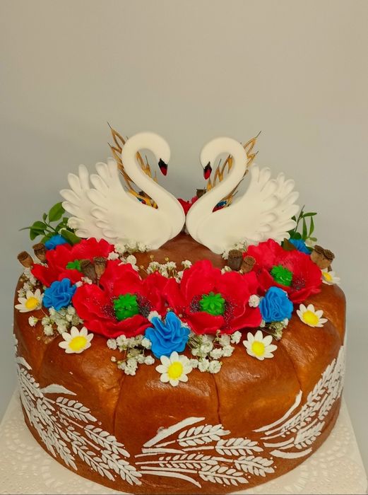 Коровай на весілля, заручини, ювілеї, хрещення та інші свята