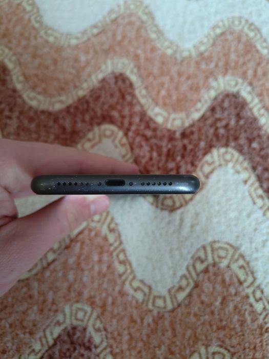 Смартфон Apple iPhone 11 64GB Black