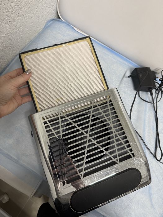 Витяжка настільна