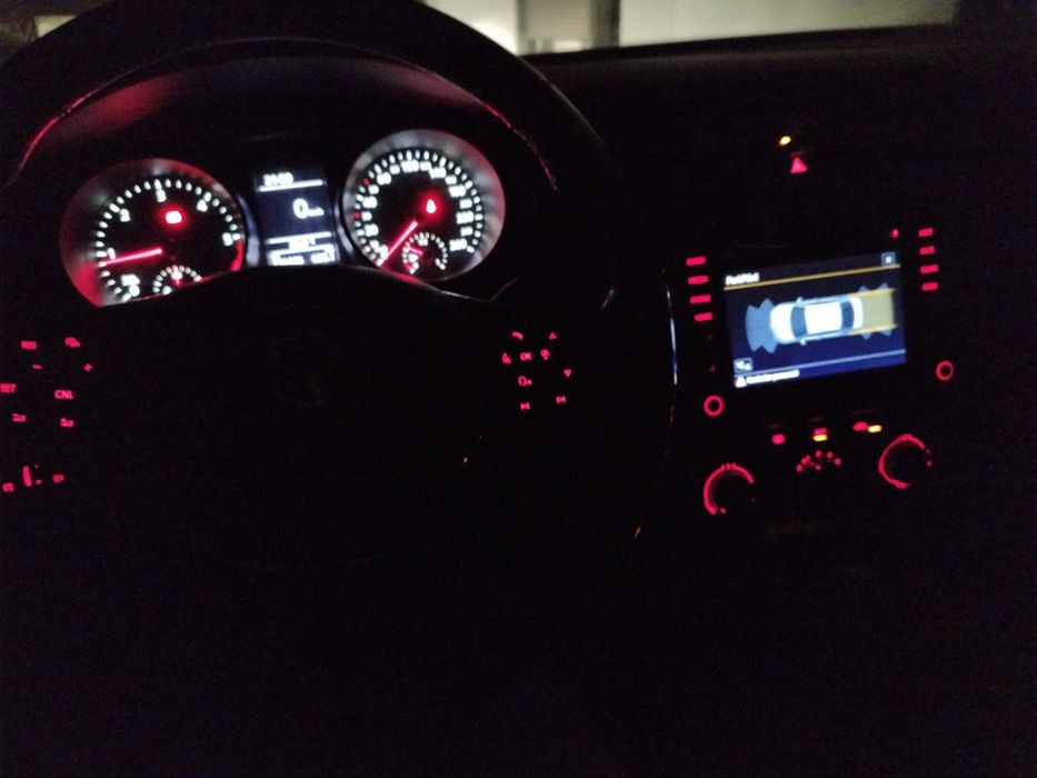VW  Jetta 2.0 TDI Blumotion