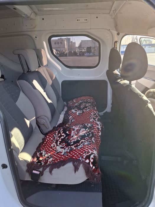 Dacia Dokker груз