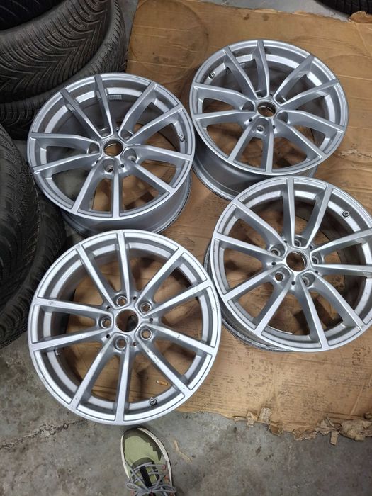 Felgi aluminiowe r17 5×112 et30 BMW Volkswagen Skoda Seat Audi