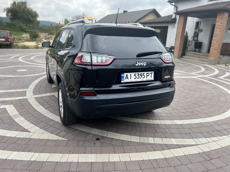 Автомобіль Jeep Cherokee 2020 Сша 2.4 Передній привод