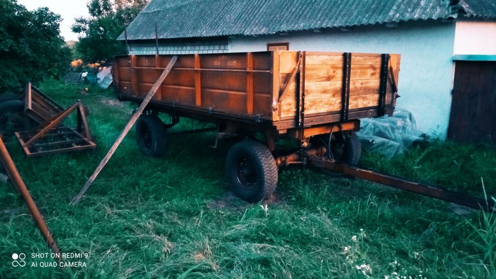 Прицеп тракторний 2птс 4
