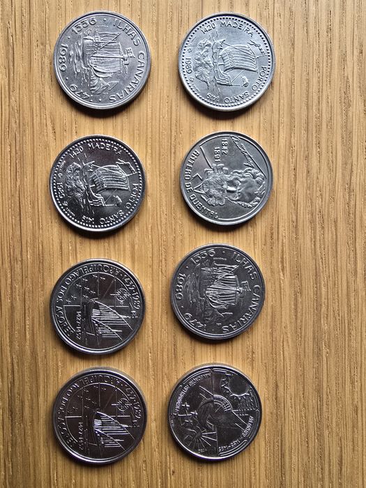 Moedas de 100 escudos de várias epocas