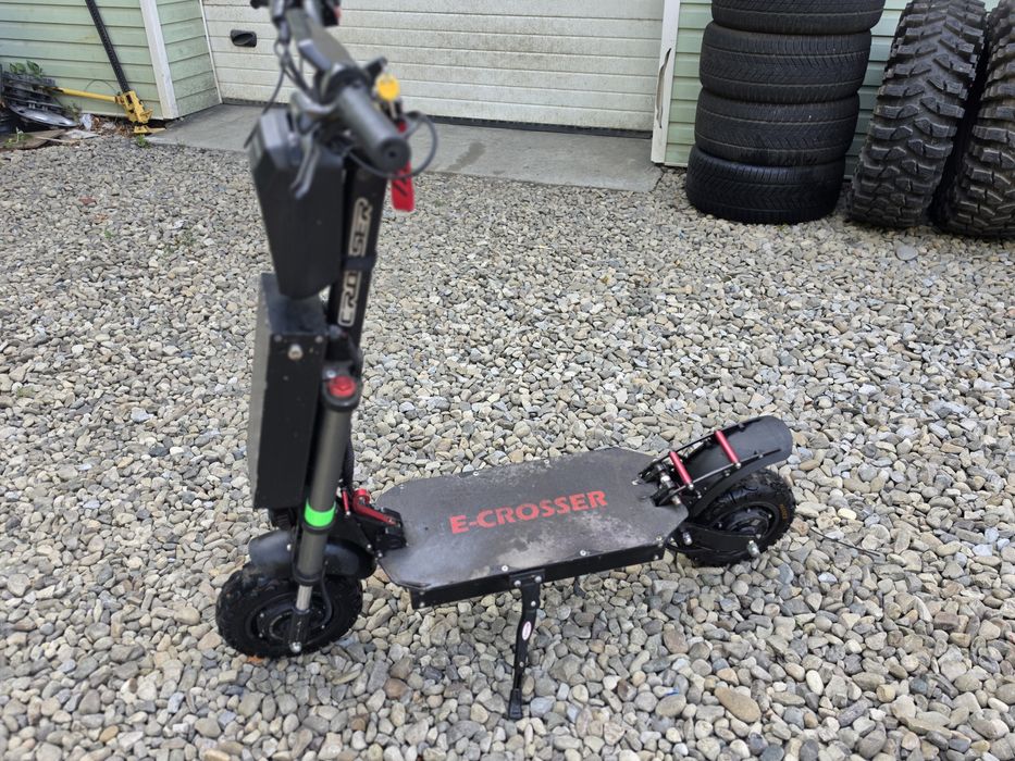 Електросамокат Crosser Rocket