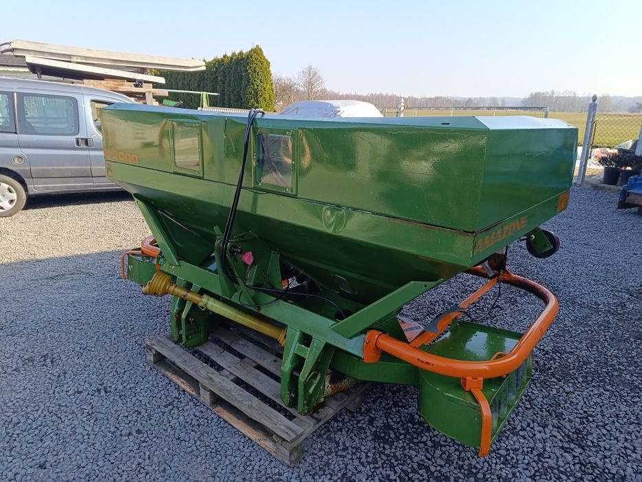 Rozsiewacz nawozów Amazone ZA MI 12 36