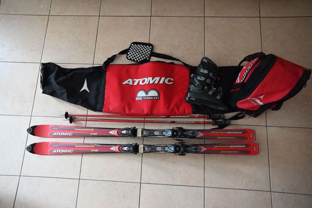 Kompletny zestaw narciarski, narty Atomic, buty narciarskie Salomon