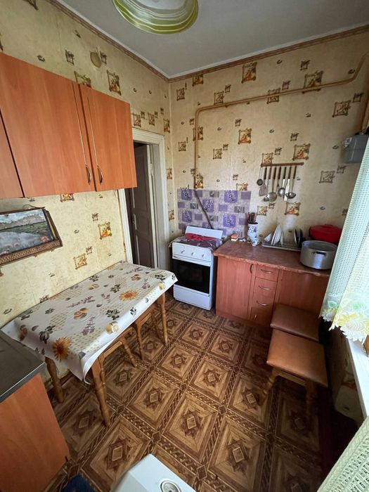 Продається 3-х кімнатна квартира с Перехрестівка