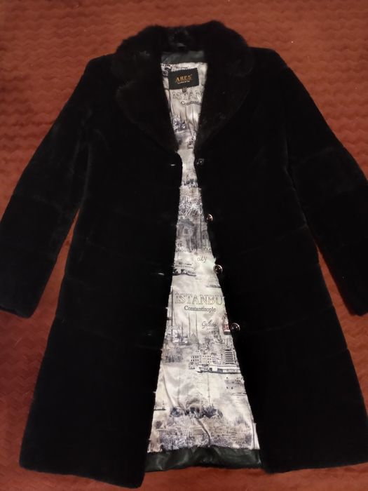 Шуба мутон з норковим коміром