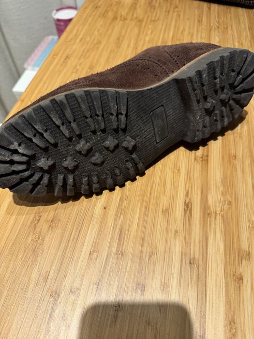 Sapato em camurça castanho n-44 marca Giovanni Galli