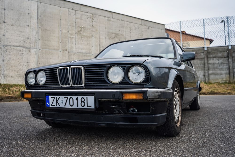BMW seria 3 e30 coupe 2d 320i