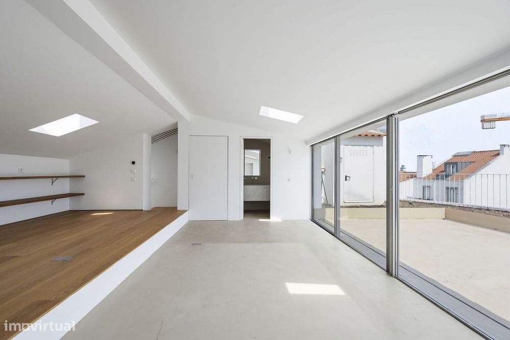Moradia T4 com jardim, Lapa, Lisboa