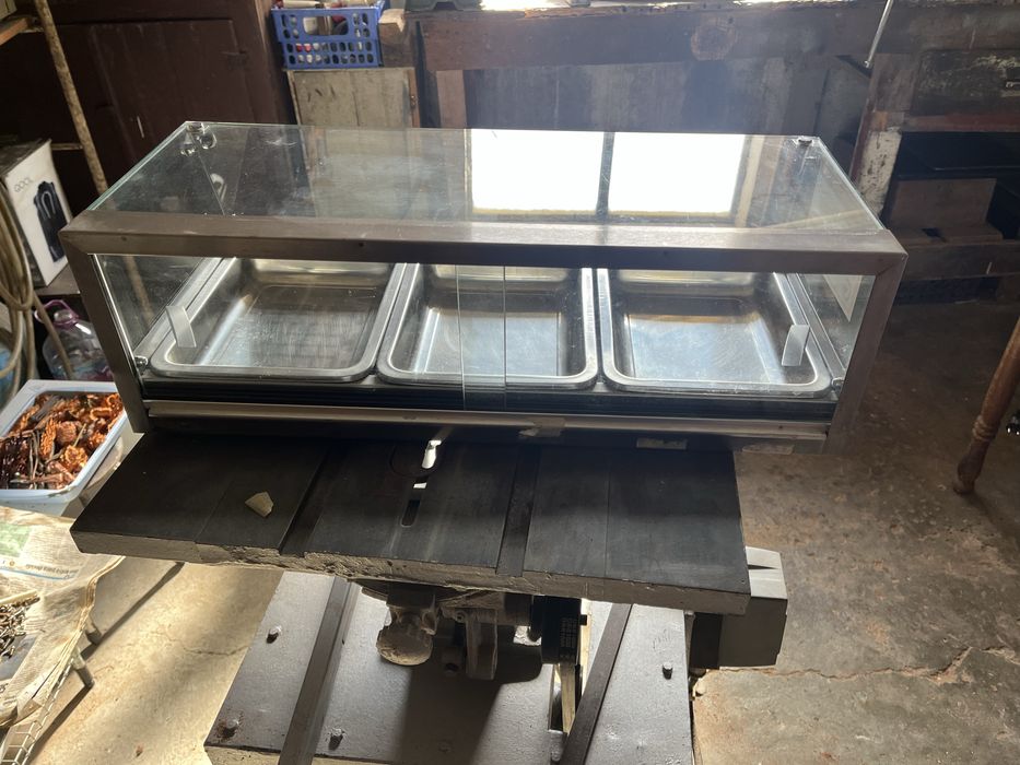 Vitrine Neutra 60cm x 28cm x 20 cm