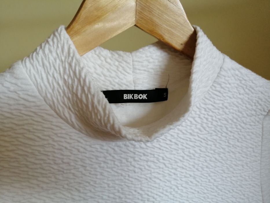 Biała bluzeczka rozm S