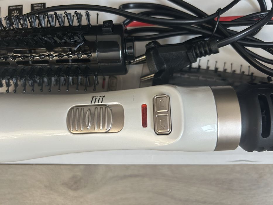 Фен-щітка Vesta, стайлер для волосся, обертаючий фен