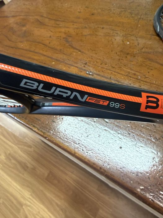 2 Raquetes Wilson Burn 99S