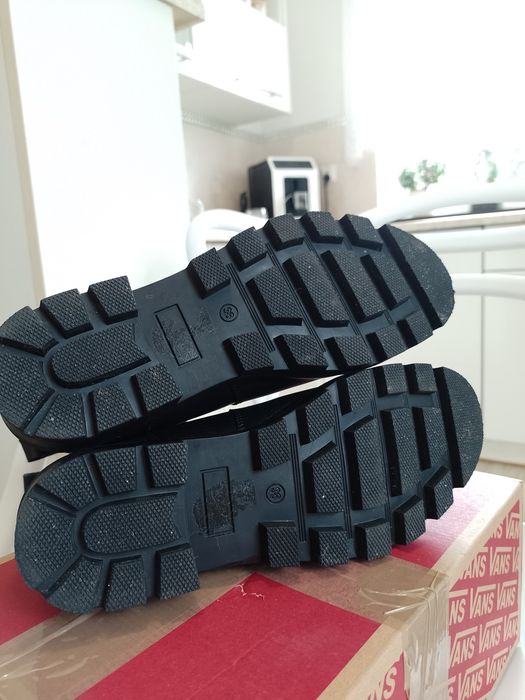 Botki skóra naturalna 37