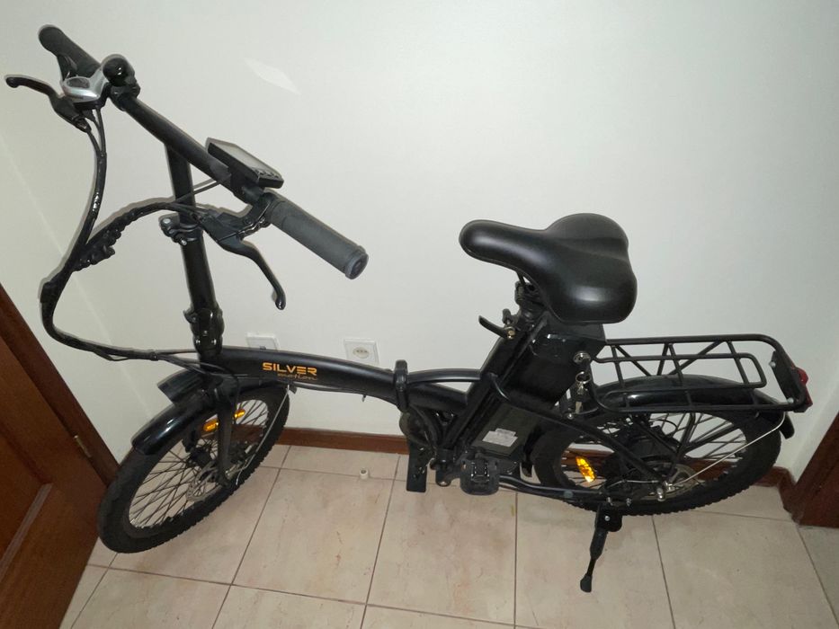 Bicicleta elétrica quase nova - SILVER Motion EIP30