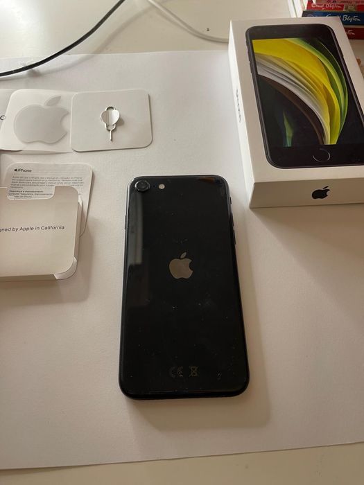 iPhone SE 2020 COMO NOVO