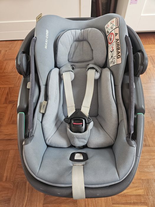 Maxi-Cosi Cadeira Auto Coral 360 i-Size - Essential Graphite