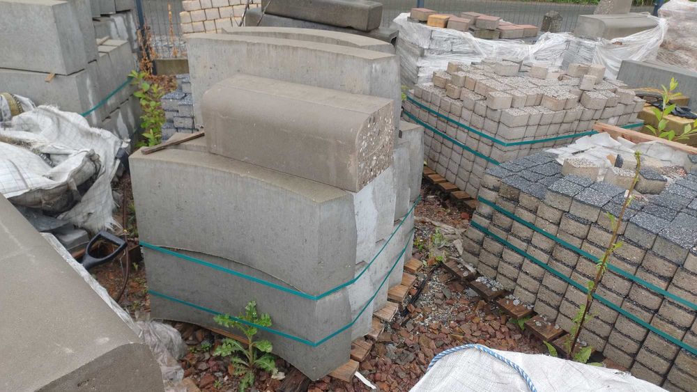 Krawężniki łukowe