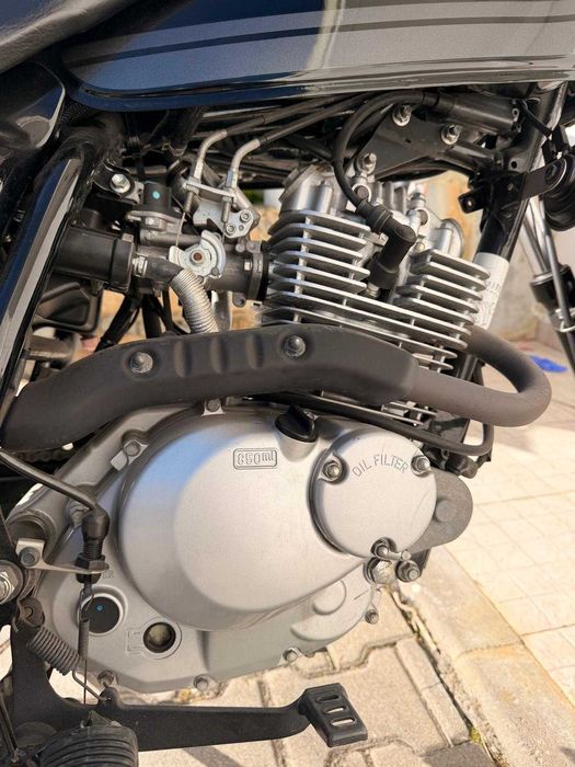 Suzuki VanVan 125 | 2016 | Apenas 6.000 km