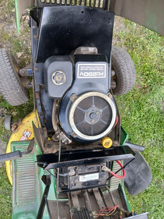 Kosiarka traktorek John Deere 130