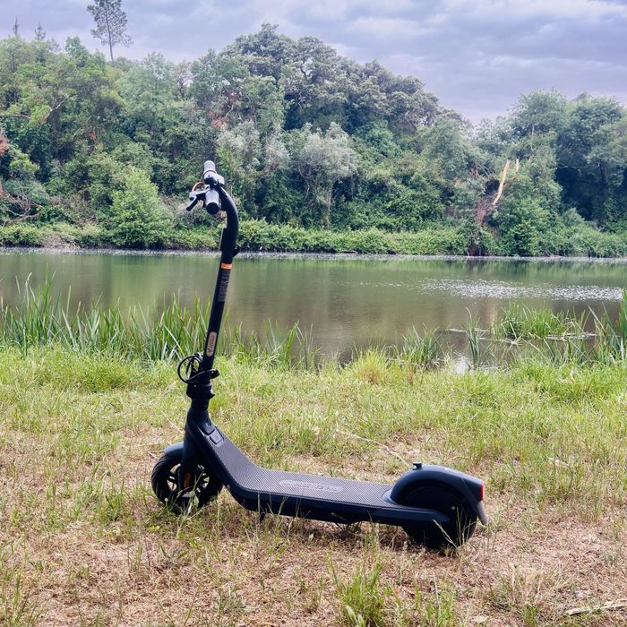 Trotinete Elétrica SEGWAY NINEBOT E2 Pro E (750 W - Autonomia: 40 Km
