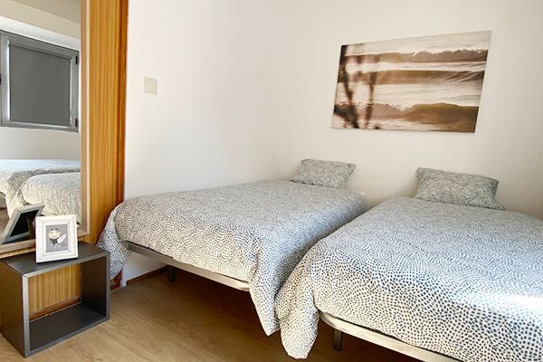 Aluguer temporário apartamento T1, 1º andar, praia Espinho