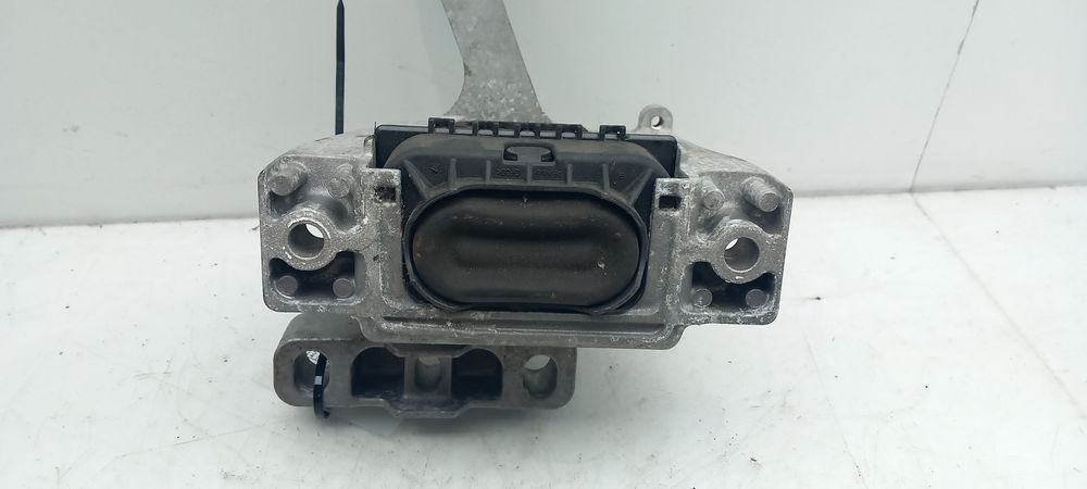 Apoio do motor AUDI A3 Sportback (8VA, 8VF)