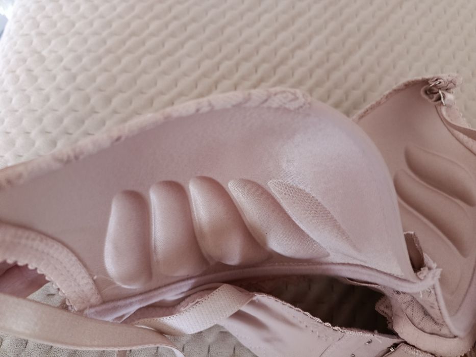 Новий ліфчик 75С