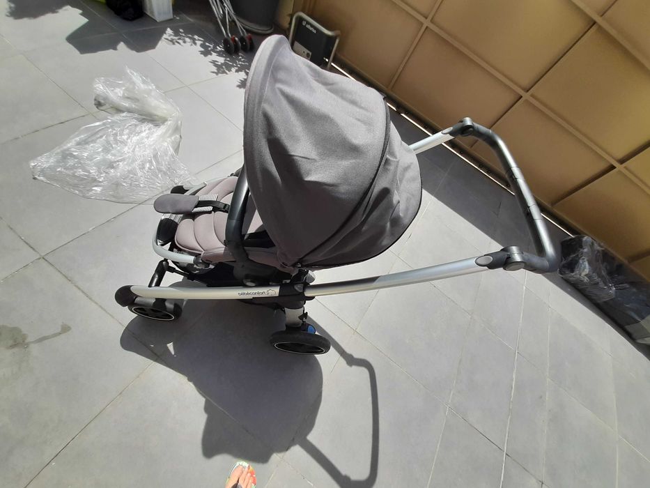 Carrinho bebe confort elea com ovo incluído