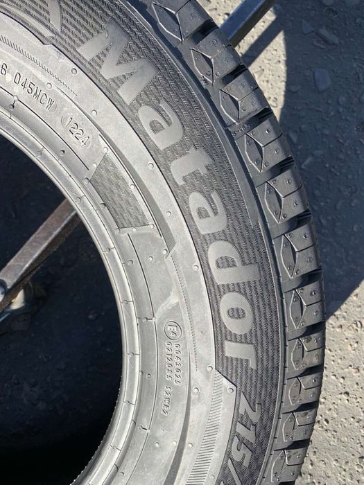 Шини нові 215/70 R15C пара Matador  215 70 15C