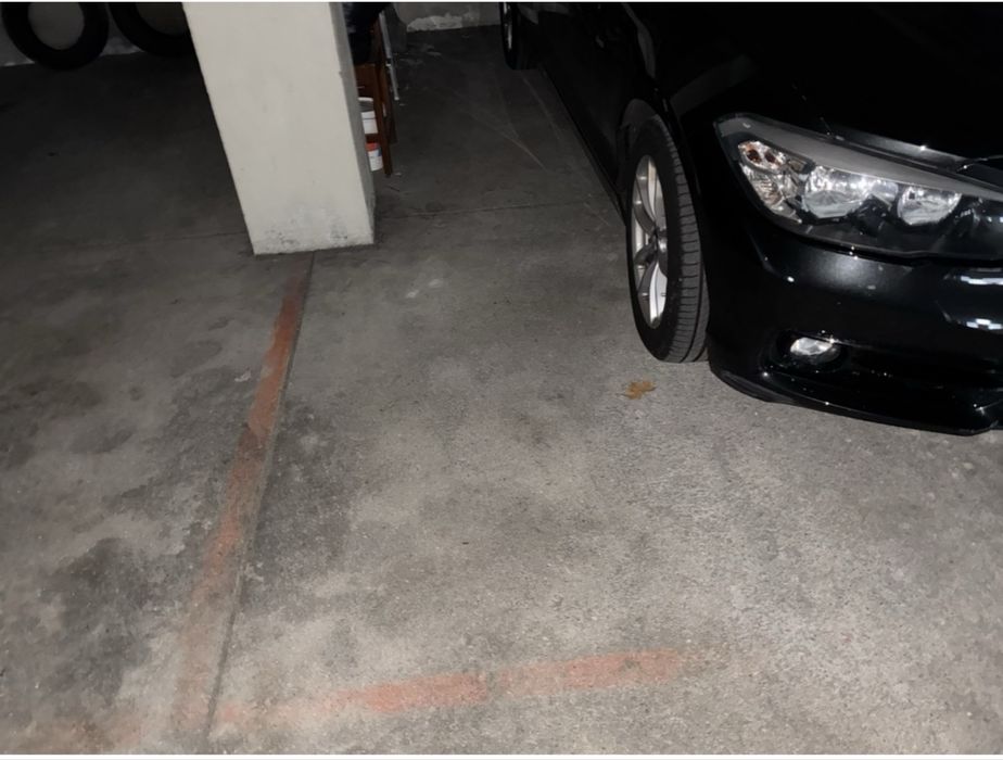 Lugar de garagem grsnde 18 m2