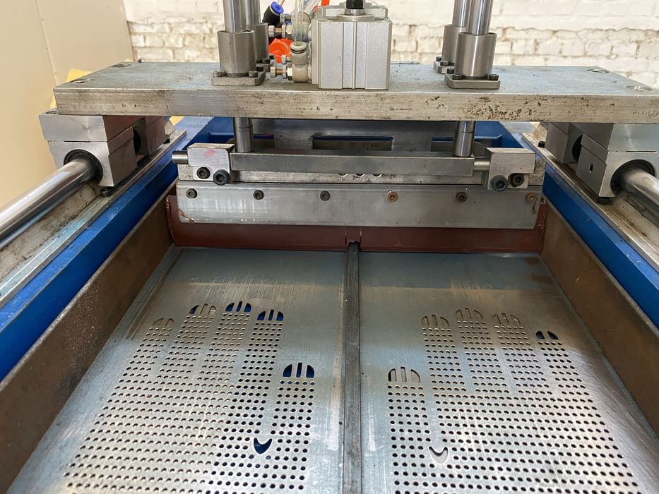 Лінія для нанесення пвх на перчатки