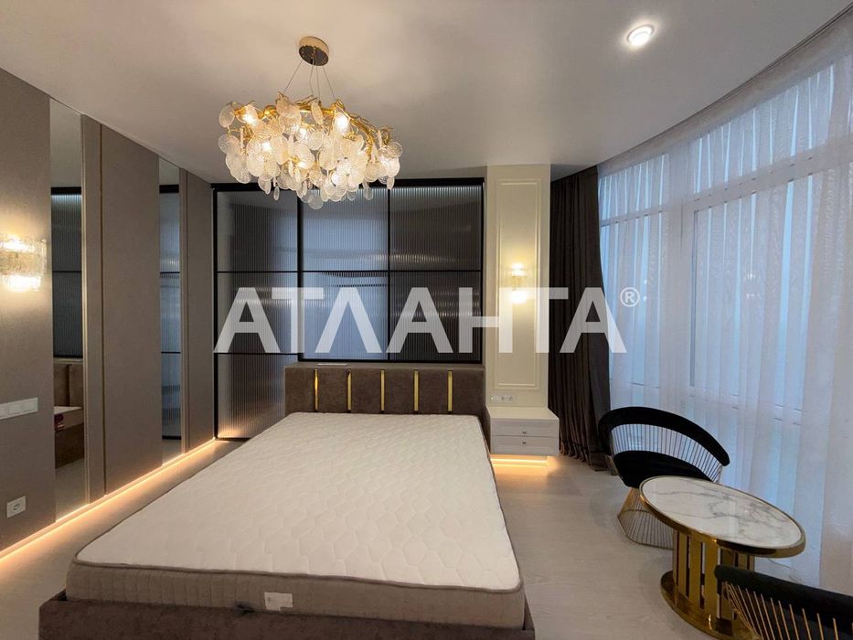 3-комнатная квартира. Приморский. Аркадия