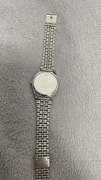 Годинник casio….