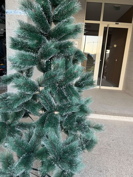 Àrvore Natal 1.80 m c/ neve NOVA
