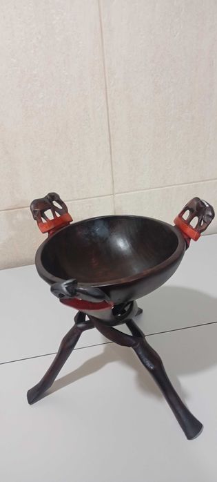Suporte com taça artesanato africano