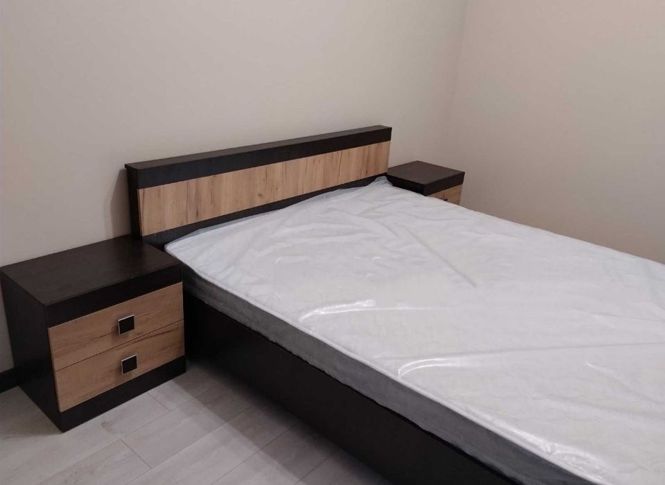 КОМПЛЕКТ Двуспальная кровать с матрасом 160х200. В наличии. Днепр.