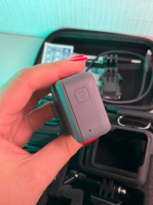 Екшн-камера GoPro Hero 7 silver з усім необхідним для зйомки