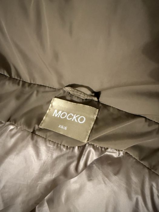 Жіночий пуховик Mocko