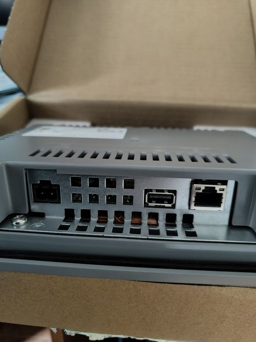 HMI Siemens KTP700 Basic