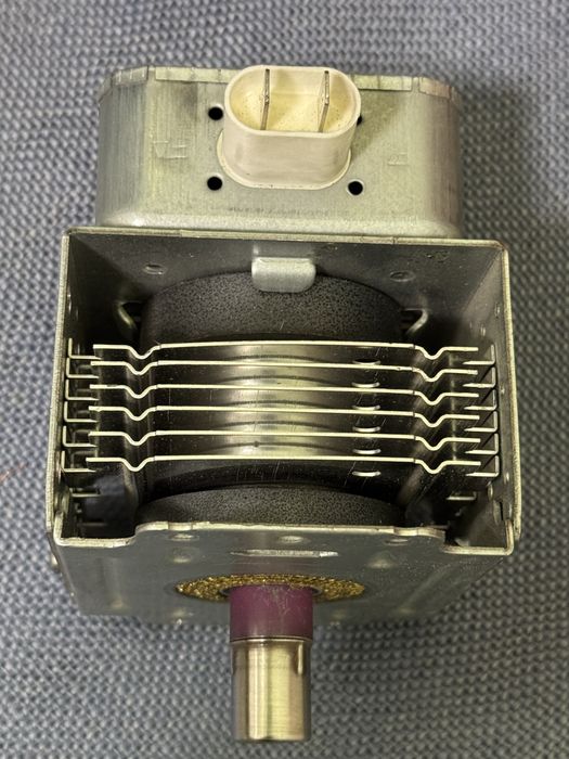 Магнетрон микроволновки Daewoo 2M218