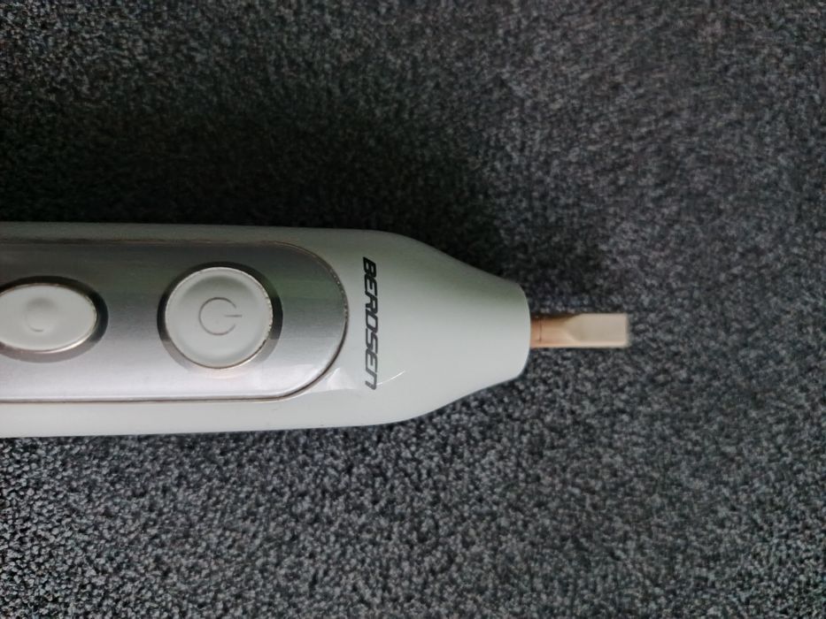 Szczoteczka soniczna Berdsen