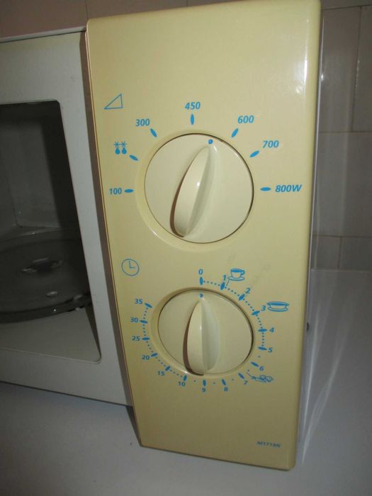 Microondas Samsung M1719N Micro-ondas